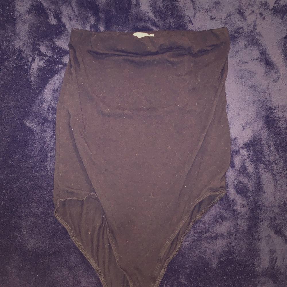 Black strapless bodysuit